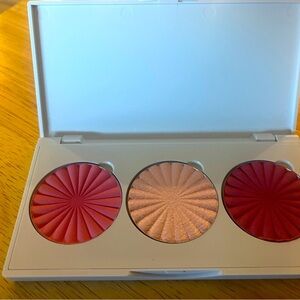 Ofra Cosmetics Blossom Blush Trio Midi Palette